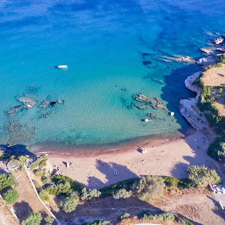 Holiday home Ammoudi
